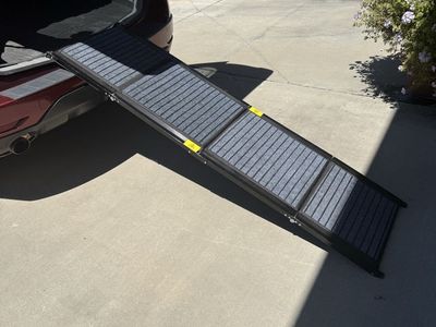 Heavy-Duty Folding Dog Ramp – Barely Used – $75