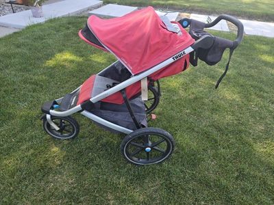 Thule Urban Glide 2 Jogging Stroller.