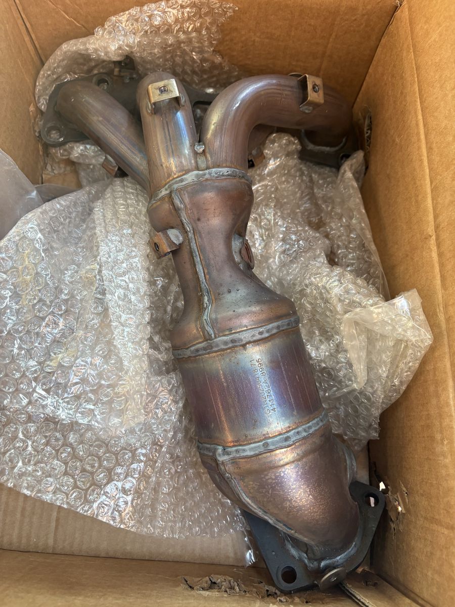 Nissan catalytic converter