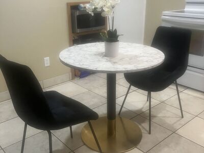 Round Dining Table