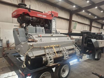 Asphalt zipper cold planer