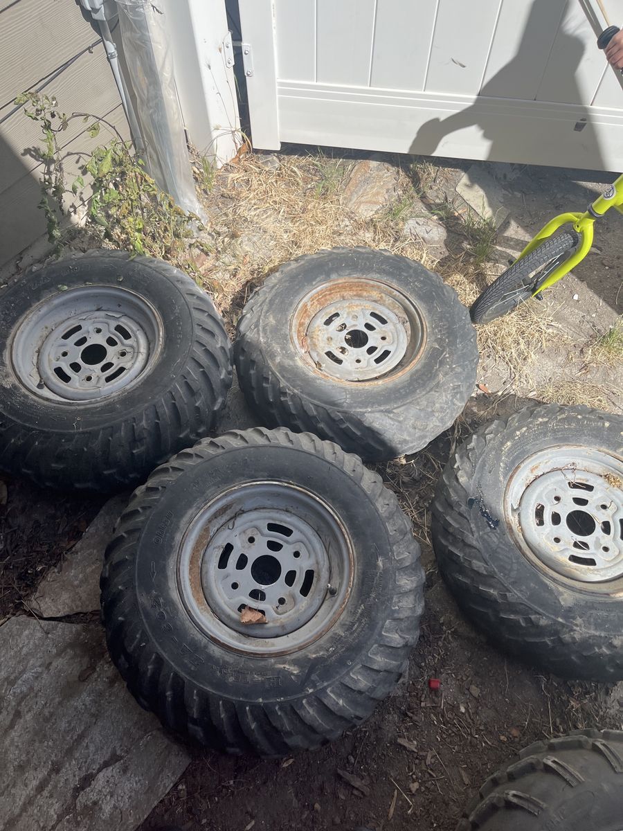Can am outlander wheels and tires