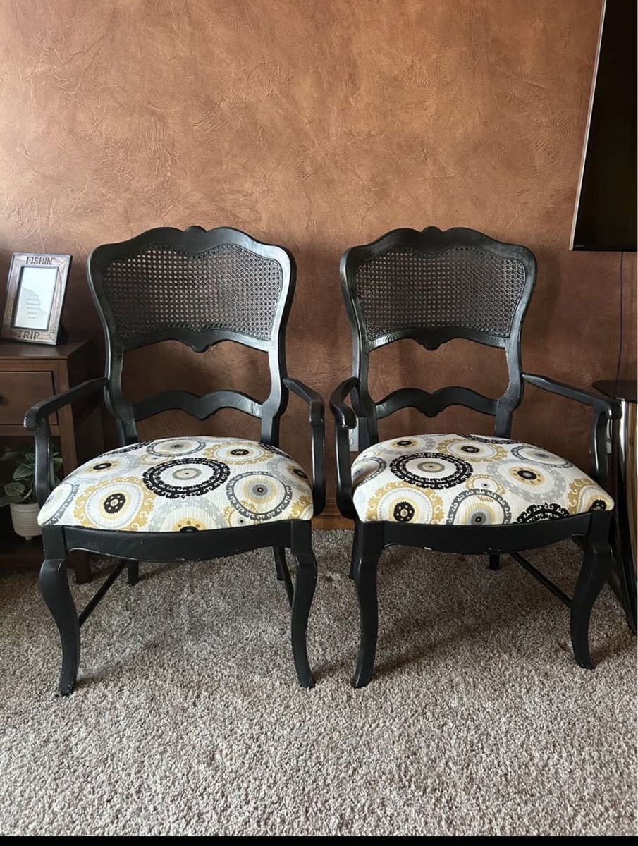 2 chairs