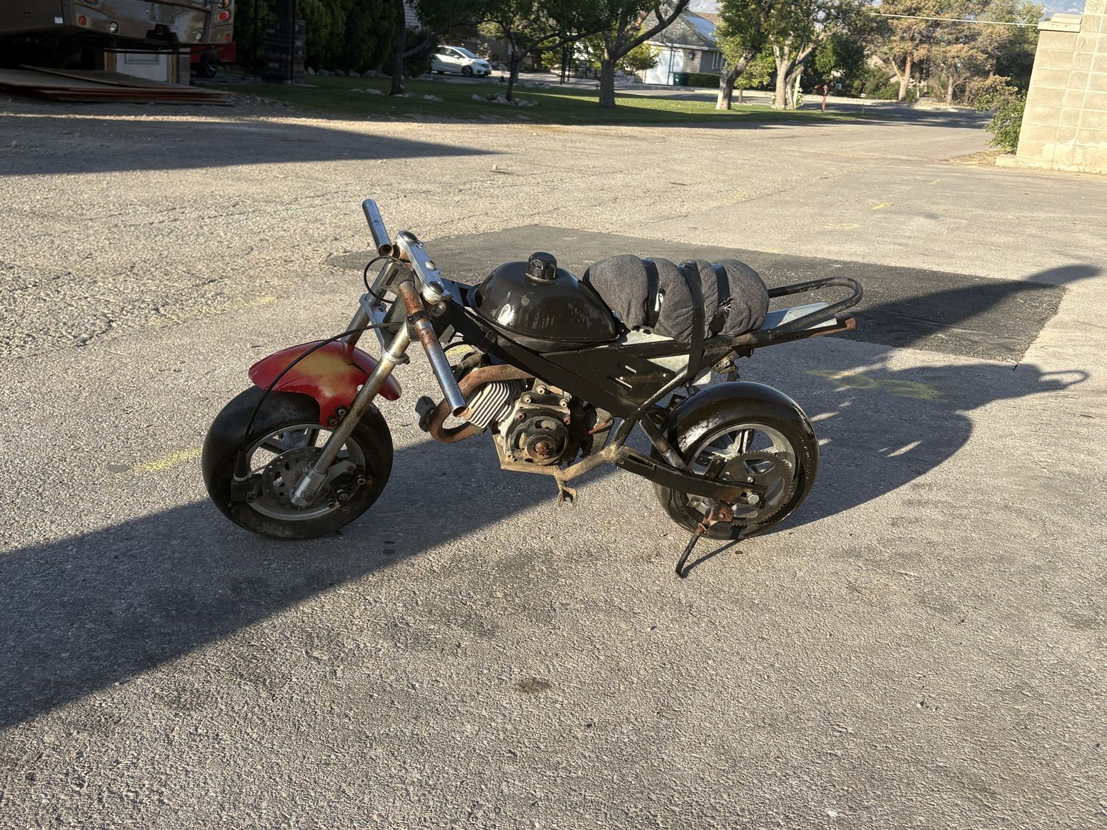 25cc Pocket Rocket Mini Bike