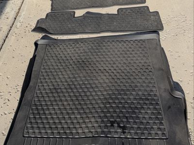 OEM Honda Pilot All-Weather & Carpet Floor Mats (2009-2015) Full Set, Good Condition