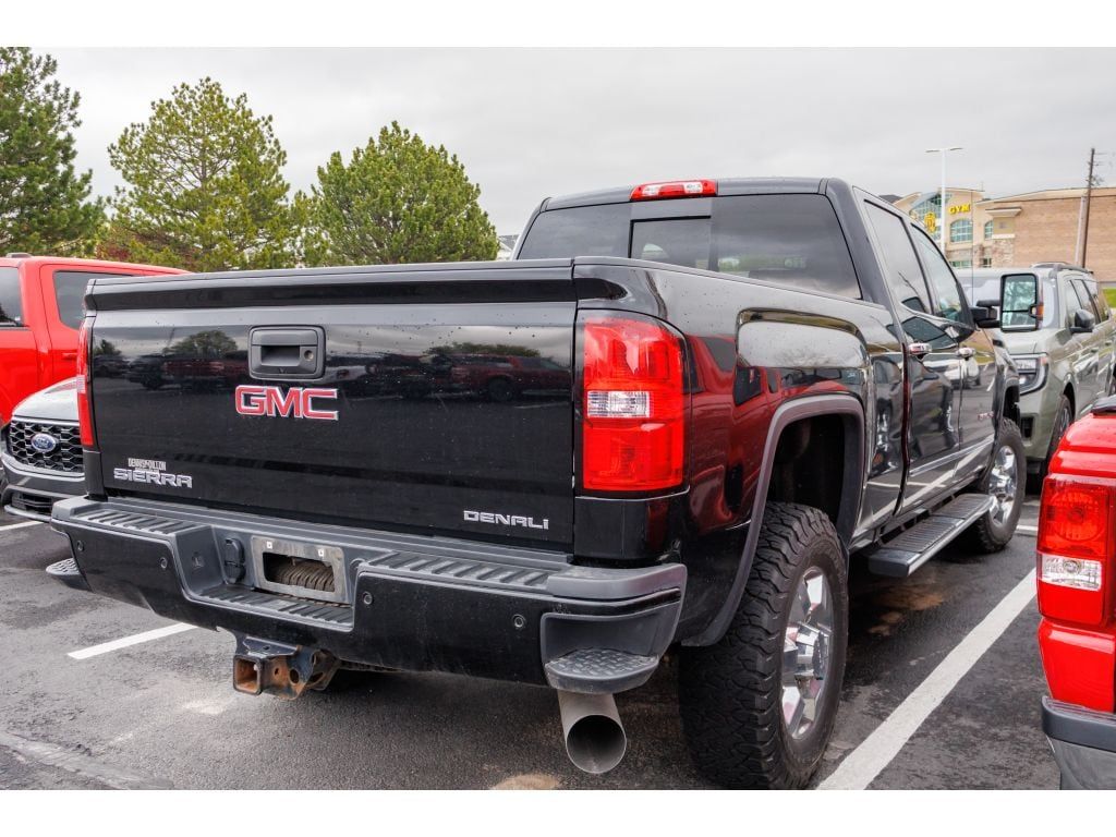2016 GMC Sierra 3500HD Denali