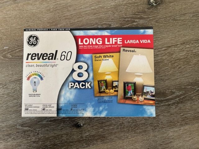 GE Reveal 60w LONG LIFE Incandescent Light Bulbs 8-Bulb Value Pack