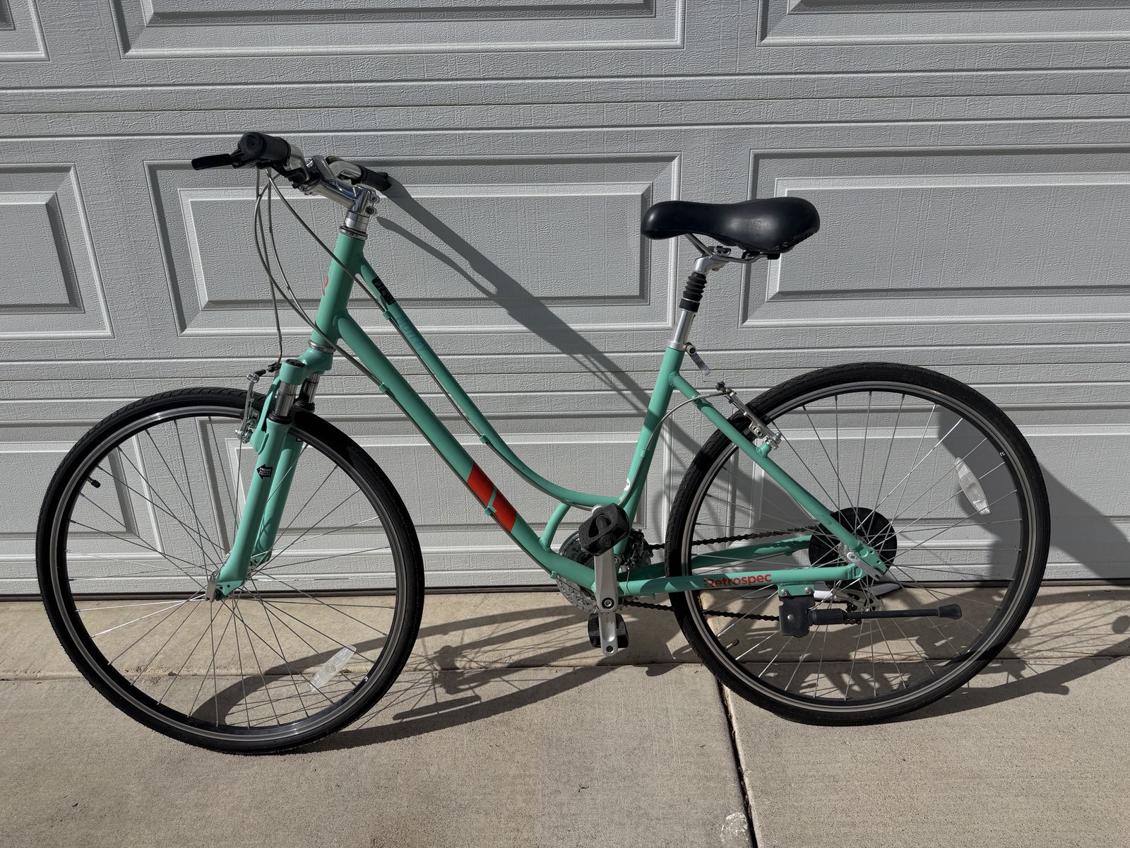 Like New 15 Speed Ladies Bike