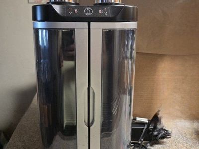 EuroCave Wine Art Dual Bottle Wine Chiller and Preserver System