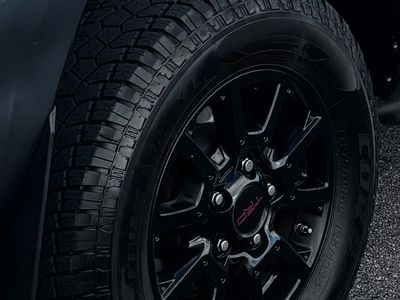corsa all terrain lt275 70r18 2-tires