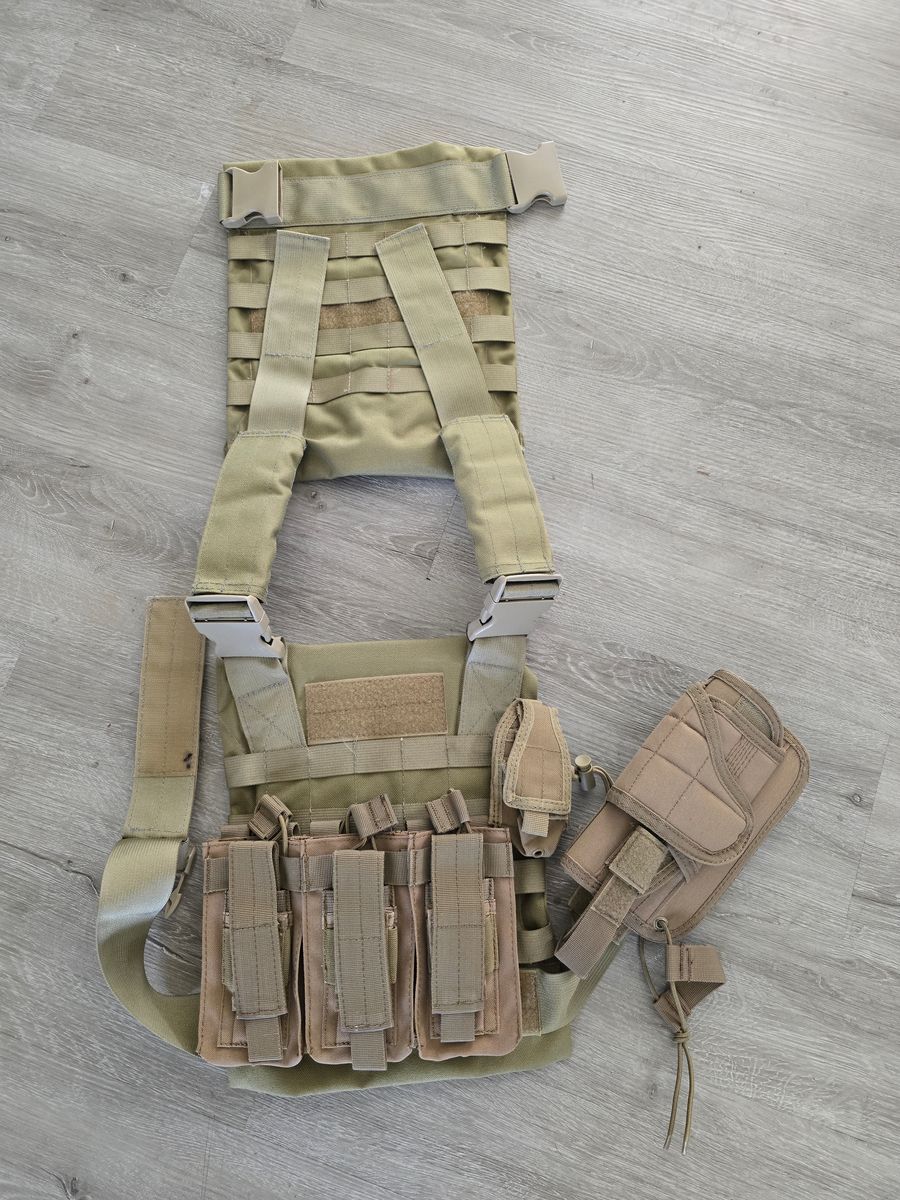 Coyote Tan tactical plate carrier vest