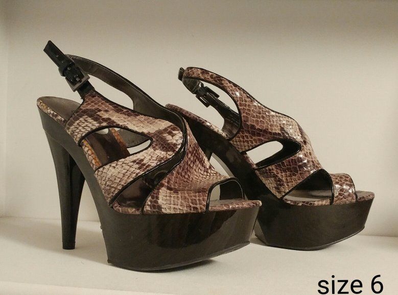 Snake Print Platform Heels Size 6 Open Toe Slingback High Heels Animal Print