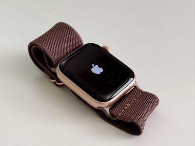 Apple Watch Series 6 GPS + Cellular Rose Gold Aluminum Case with Elastic Stretch Band - Unlocked