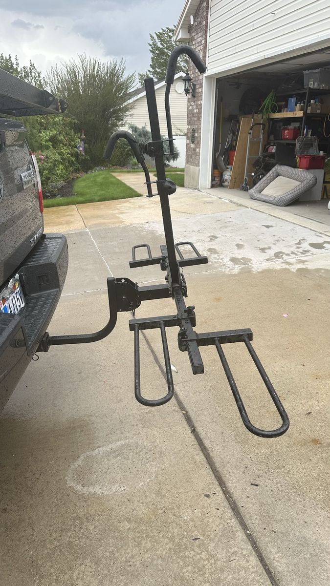 Curt 2-Bike Hitch Mount Bike Rack