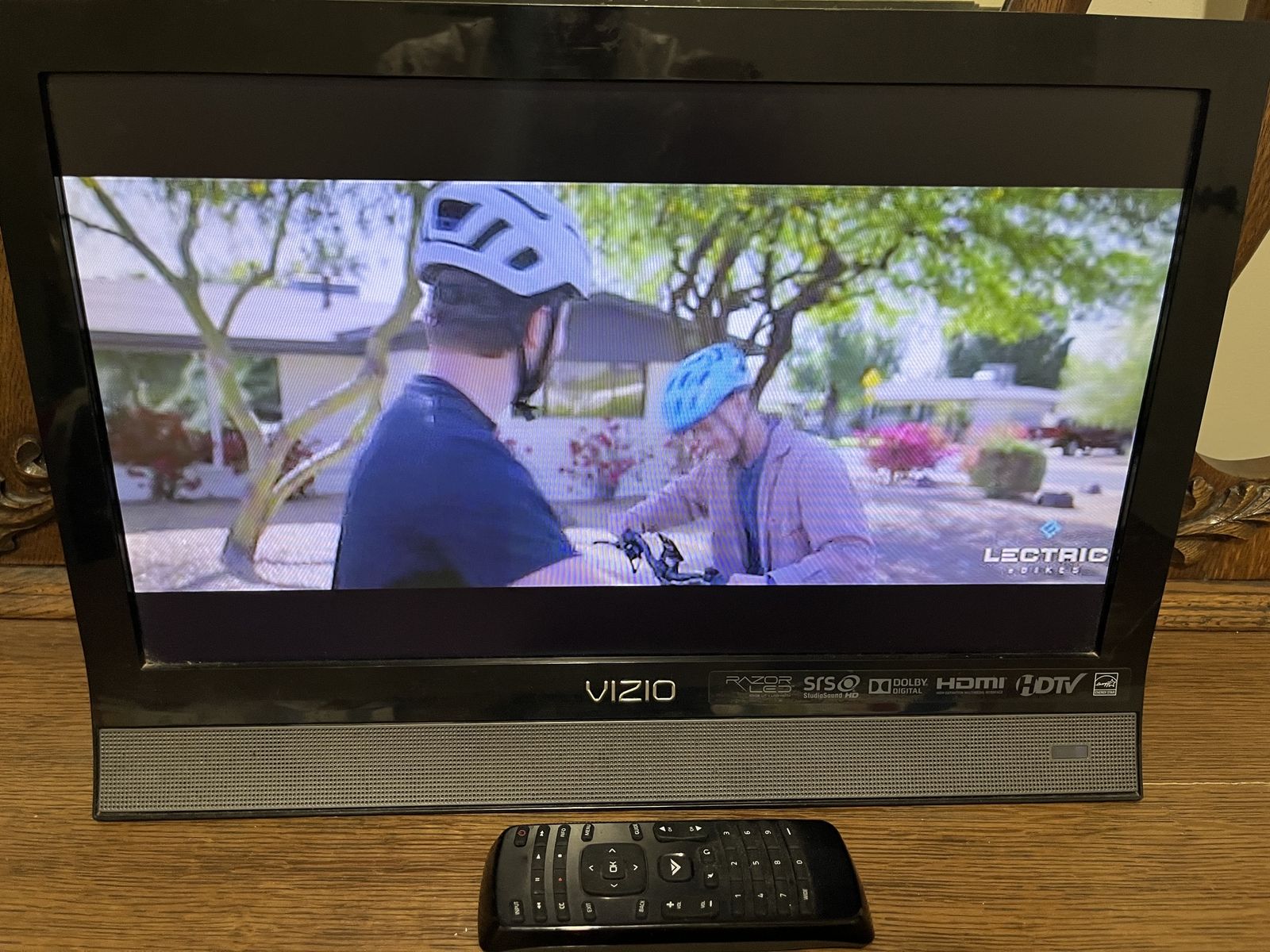 Vizio 19" TV with Remote