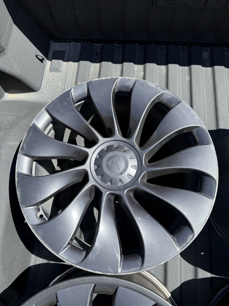 Main image 2