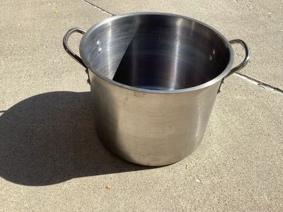 Large Aluminum Stock Pot with Handles - Used