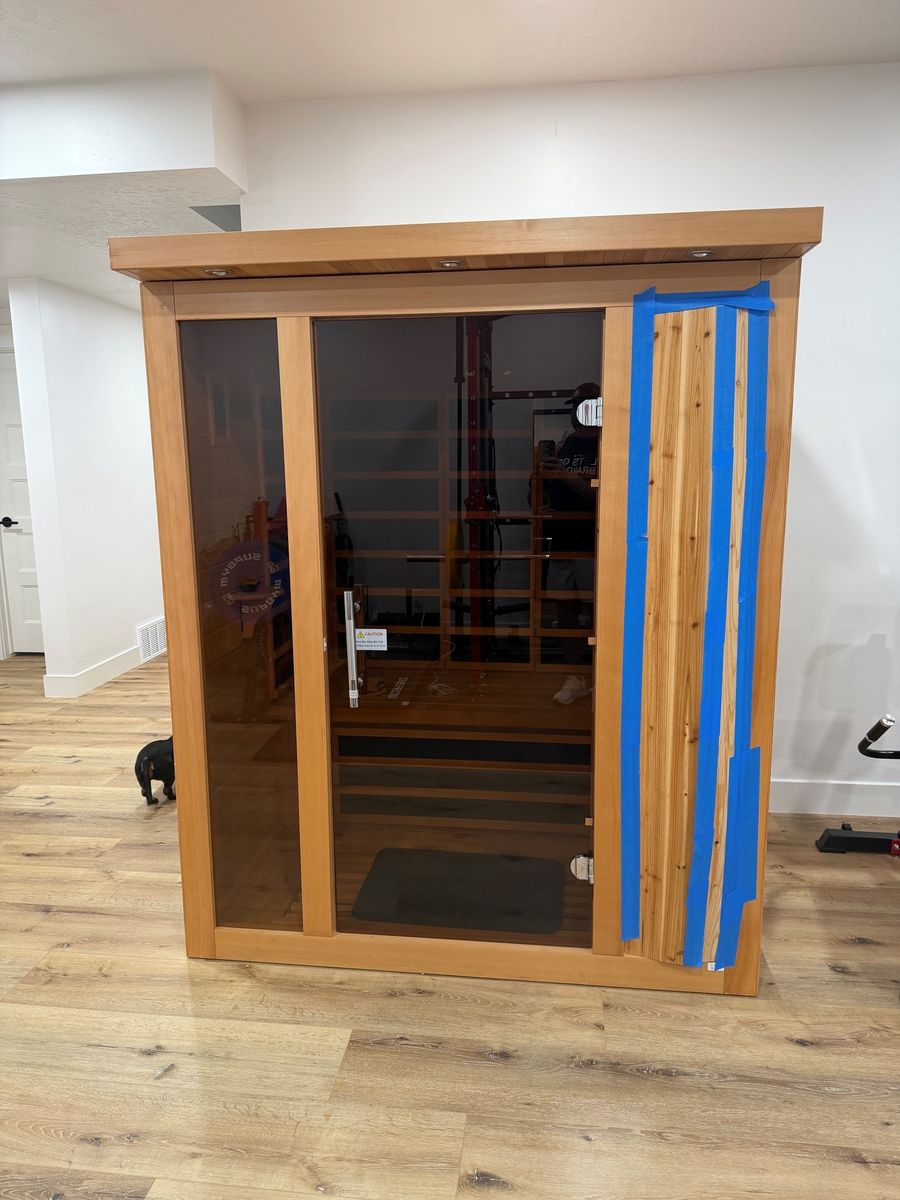 Dynamic Vila 3-person Infrared Sauna