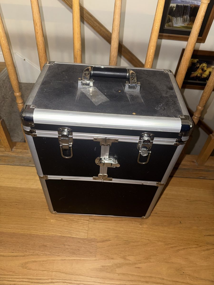 Rolling Cosmetic Case