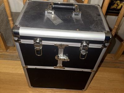 Rolling Cosmetic Case