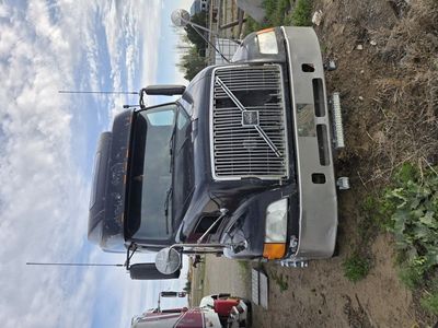 2002 volve vnl 770