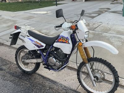 Suzuki DR350 Dual Sport Motorcycle