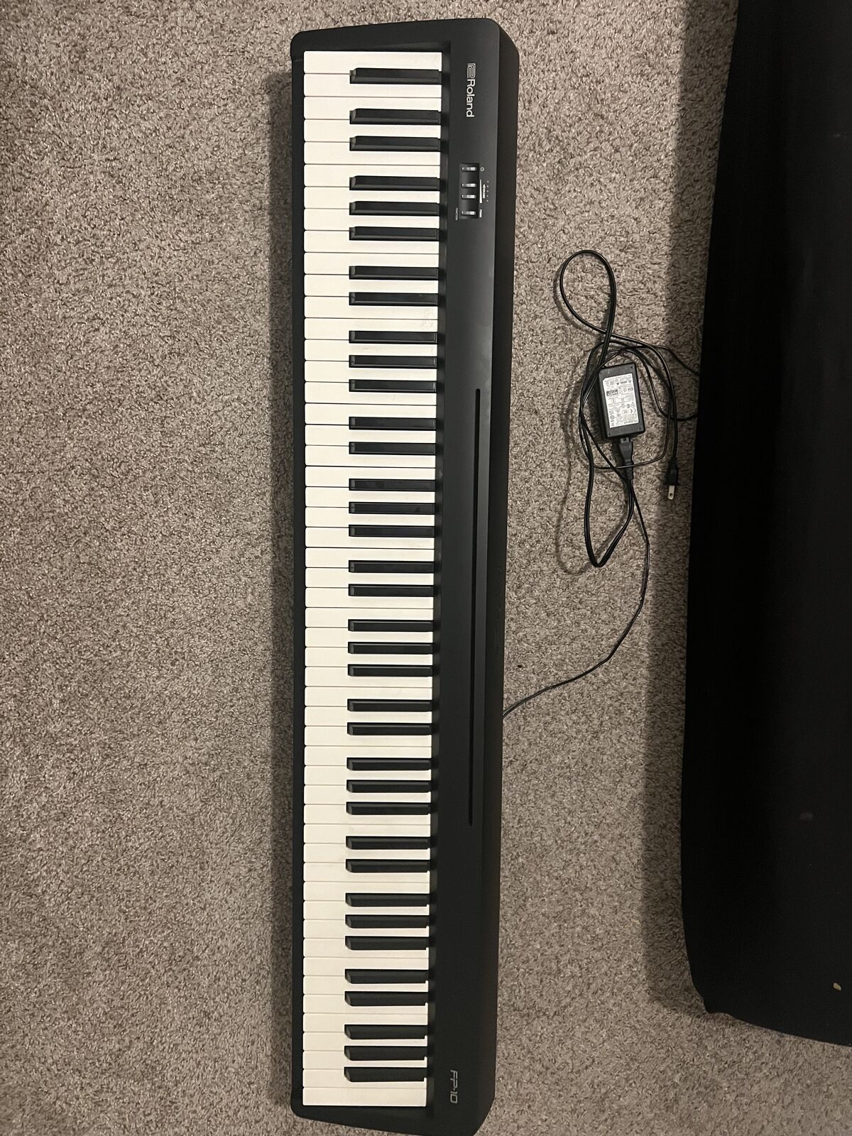 Roland FP10 + Stand And Seat