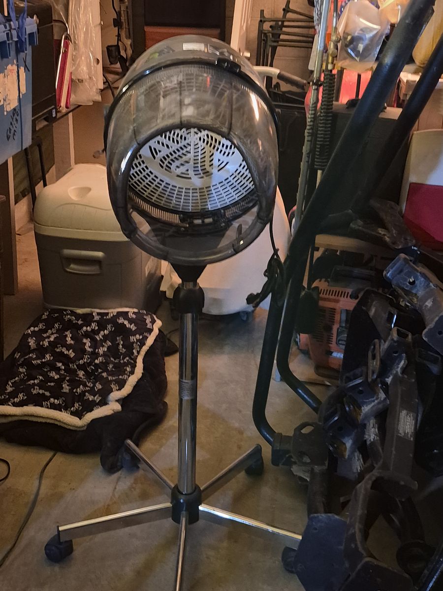 Professional Standing Bonnet Hair Dryer on Rolling Base
