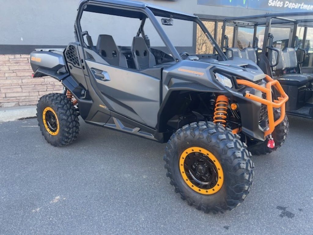 2026 Can-Am® SSV COM XTP 64 1000R GY 26 XT-P 1000R
