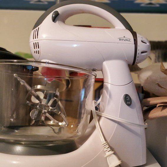 Sunbeam stand mixer