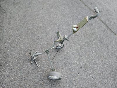 GOLF PULL OR PUSH CART , LIGHT WEIGHT!