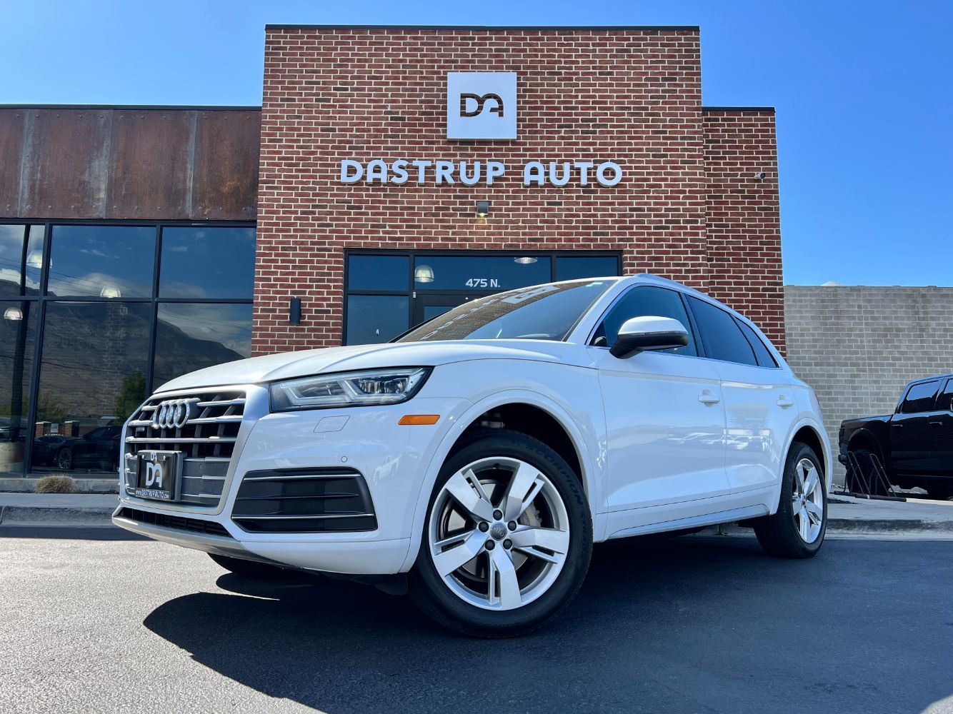 2018 Audi Q5 2.0T quattro Premium Plus
