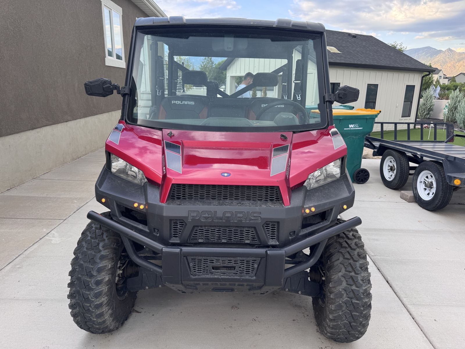 Polaris Ranger Crew 900 EFI Utility Vehicle UTV Side-by-Side & Trailer