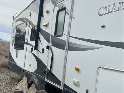 Coachmen Chaparral 5th Wheel Travel Trailer RV with Multiple Slide-Outs