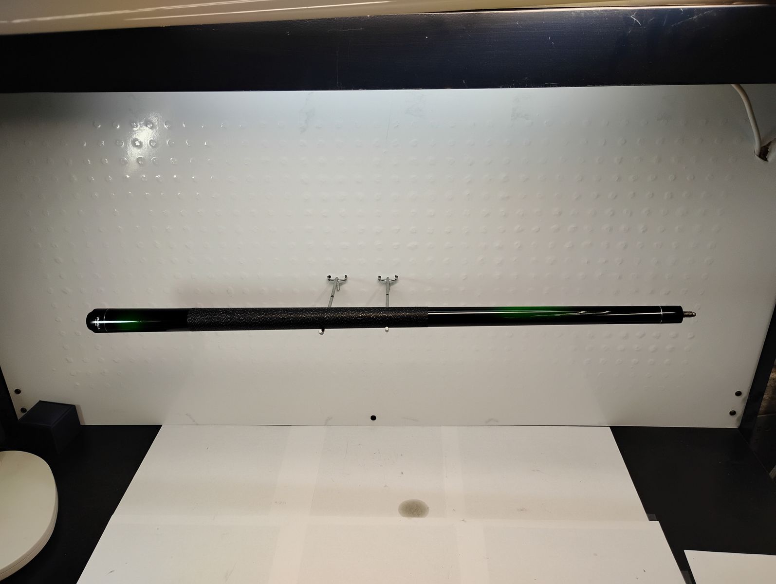 VALHALLA VIKING Pool Cue Stick With Case (Dark Green)