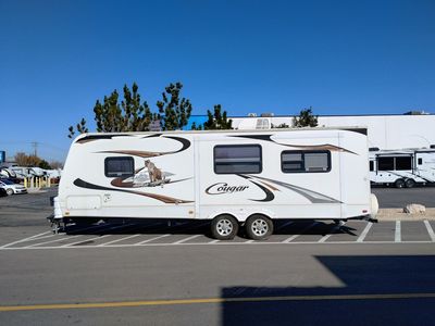 2011 Keystone Cougar 25ft Trailer