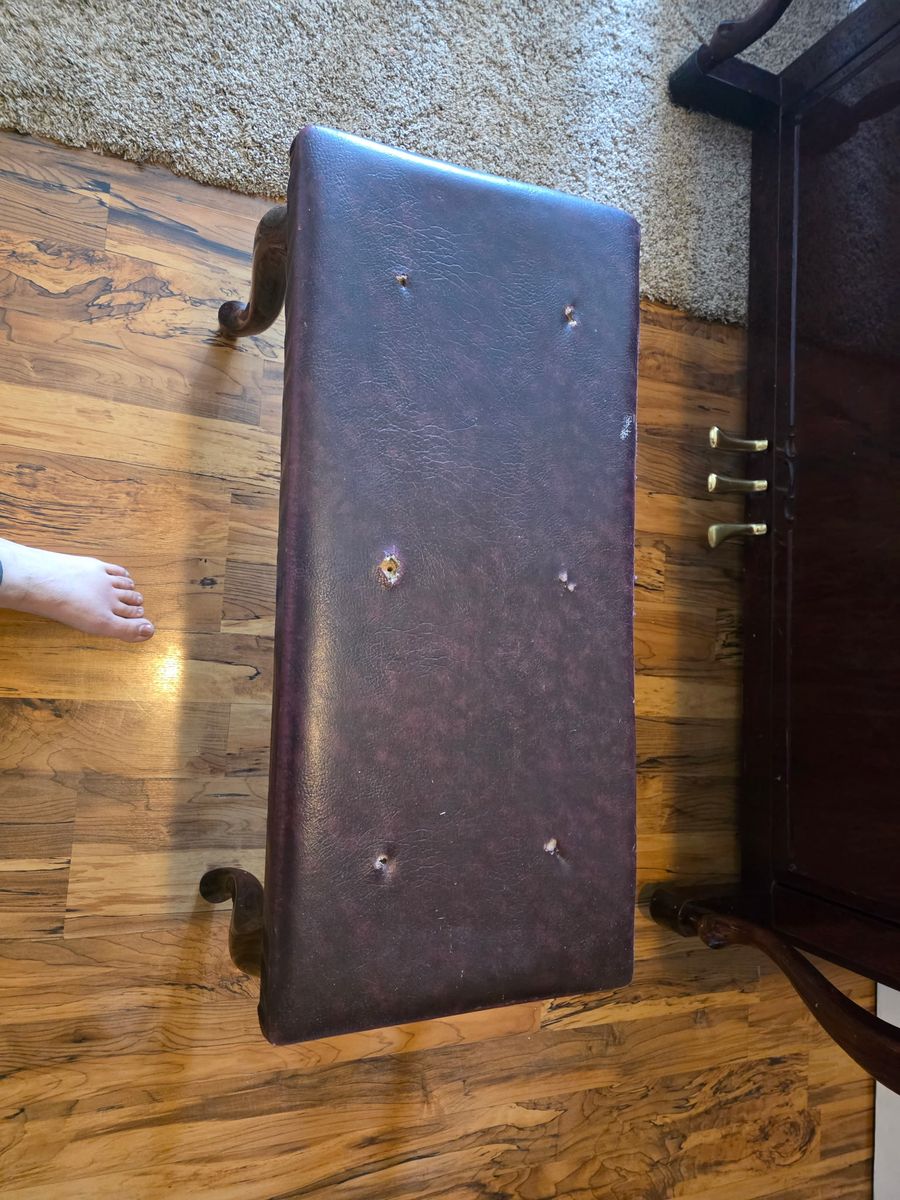 Main image 6