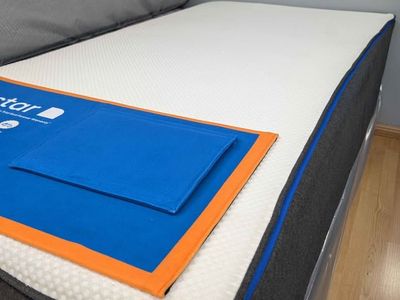 Like New Twin Nectar Mattress (floor model)