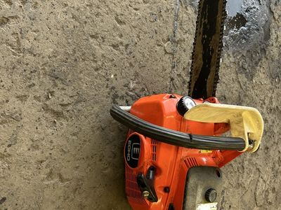Commercial Echo Kioritz 500EVL Gas Chainsaw with Bar and Chain - Runs Great be a Logger!