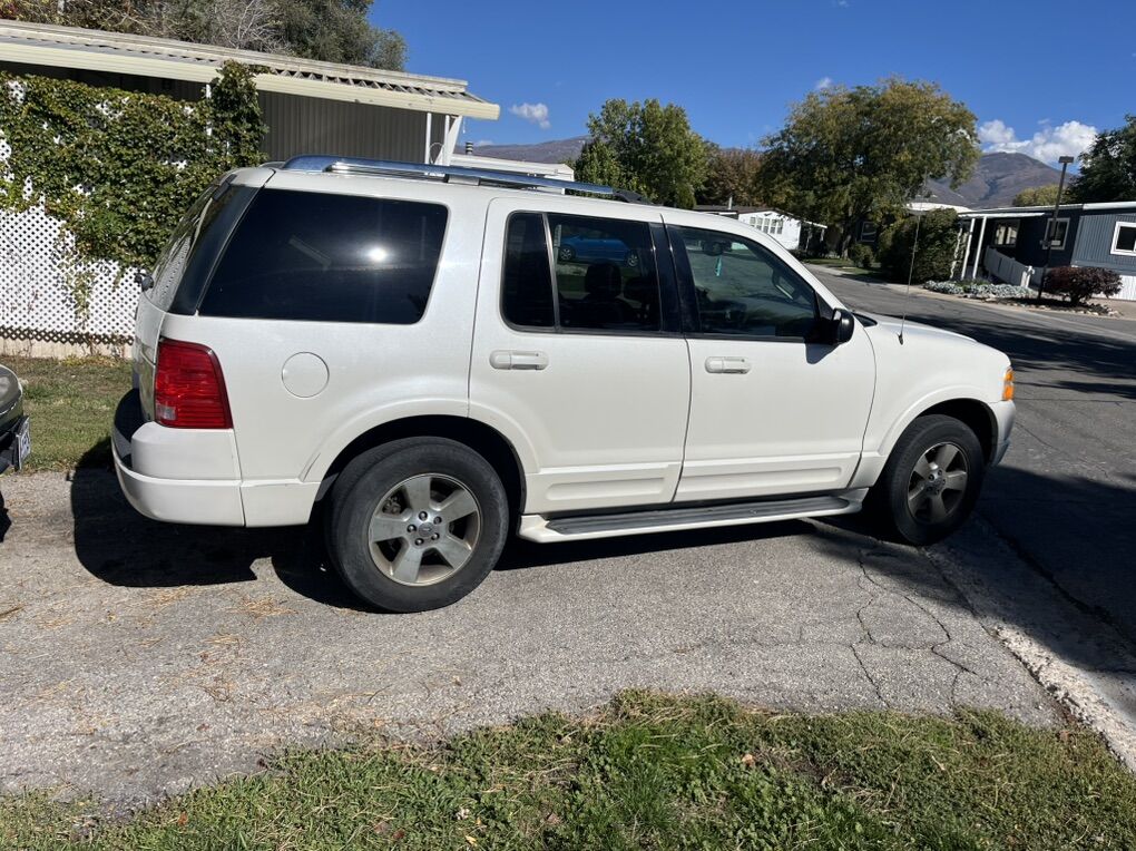 03 Explorer Limited V8 In Indianola Utah