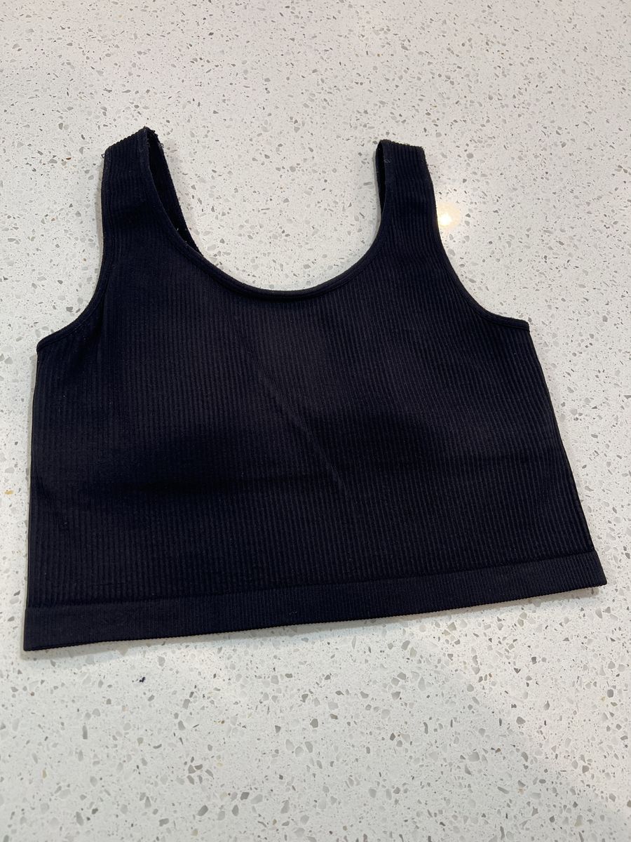 Forever 21 Women's Black Ribbed Crop Tank Top - Size M, Scoop Neck, Stretchy