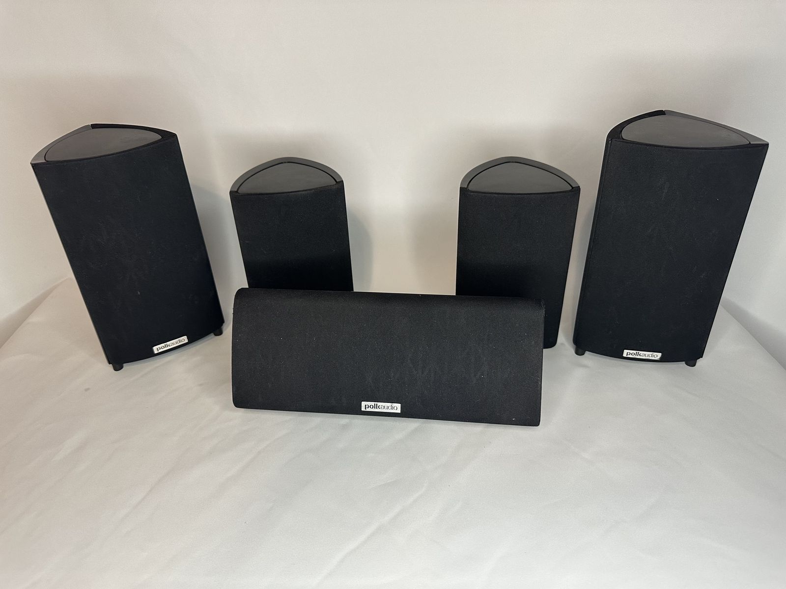 Polk Audio RM7 and RM8 home audio speakers