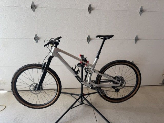 Trek Top Fuel 9.8 XL Gen 4