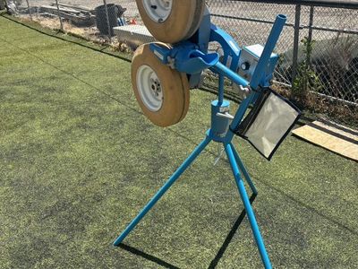 Jugs 2 Wheel PItching Machine