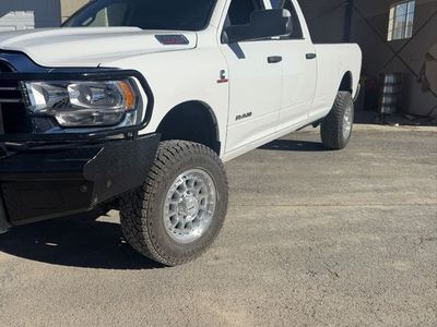 8x6.5 18 Inch Wheels And Tires For TRADE