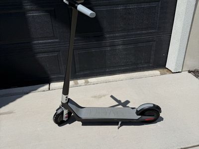 Unagi Model One E500 Electric Scooter - Dual Motor