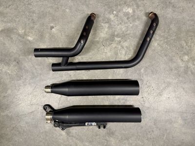 Harley Davidson FXBB Softail Street Bob Stock Exhaust