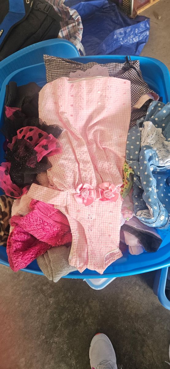 Girls clothes mixed