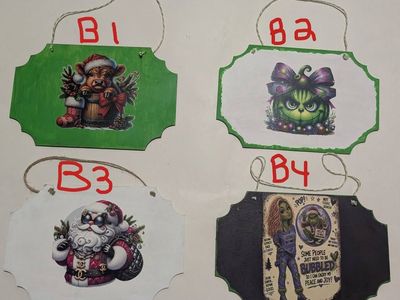 Door/Wall Hangers: (Several Listed)
