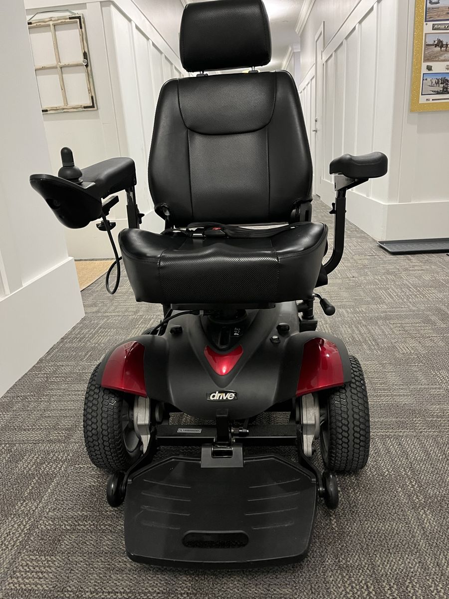 Drive Medical Titan Power Wheelchair - Black/Red with Owner's Manual